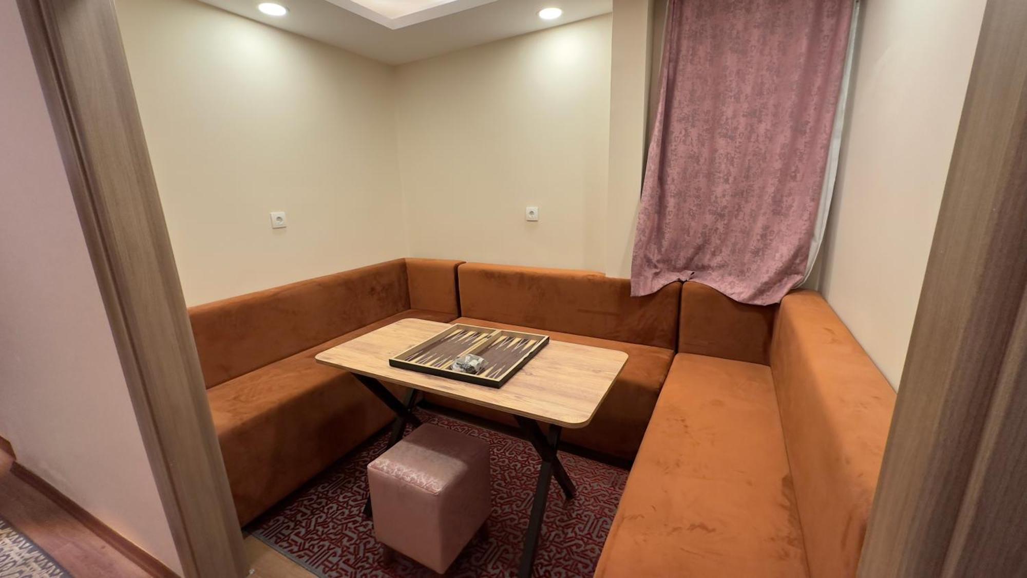 Golden Tulip Suite Apart Istanbul Exterior photo